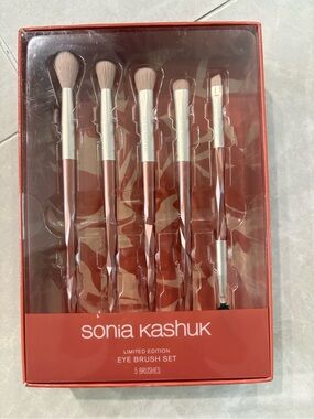 Sonia Kashuk Faceted Red Handle 5-Piece Eye Brush Set New in Box